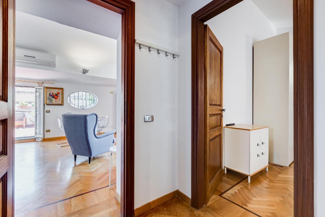 Colosseum Terrace Penthouse Apartment *
