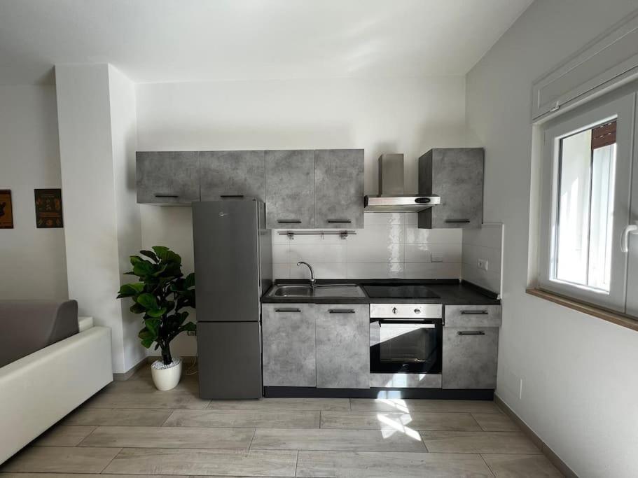 Feriehus Cozy House With Garden In Centocelle Metro C