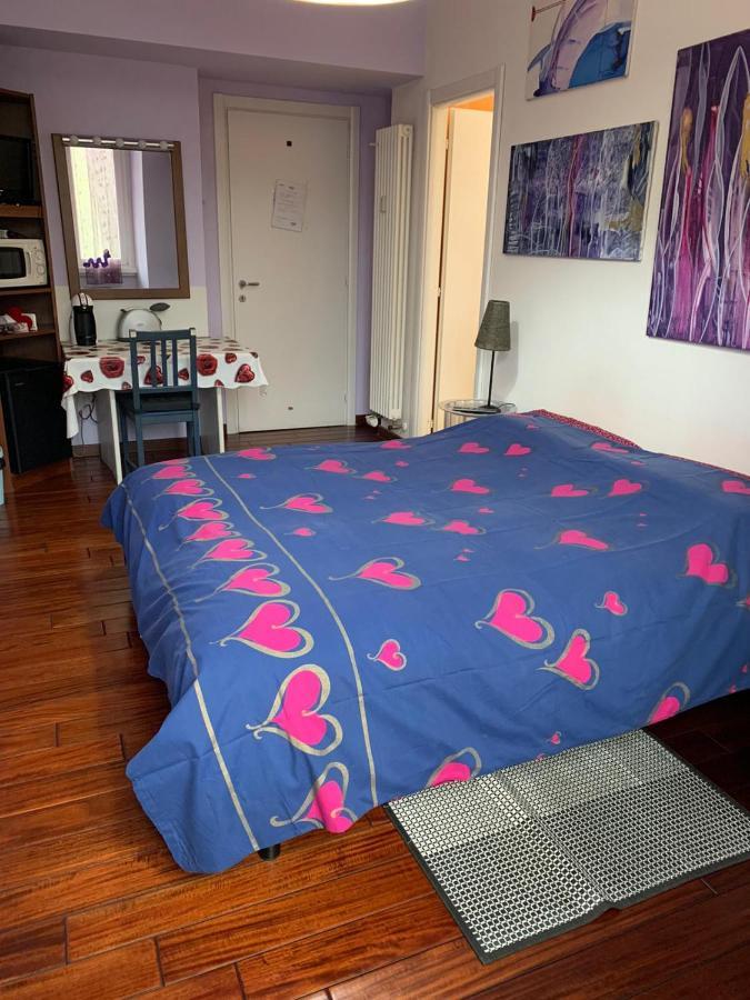 Bed & Breakfast Bread & Butter 2*