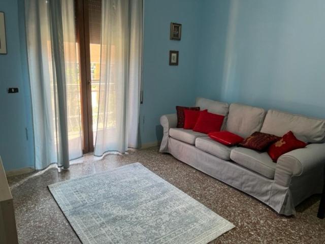 Apartamento Di Fronte Alla Basilica Di San Paolo *