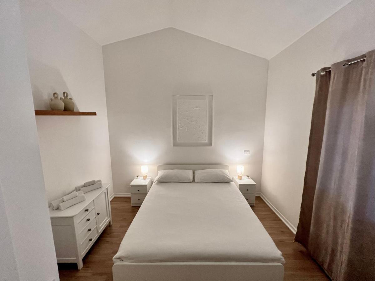 Feriehus Independent House With Private Patio In Roma