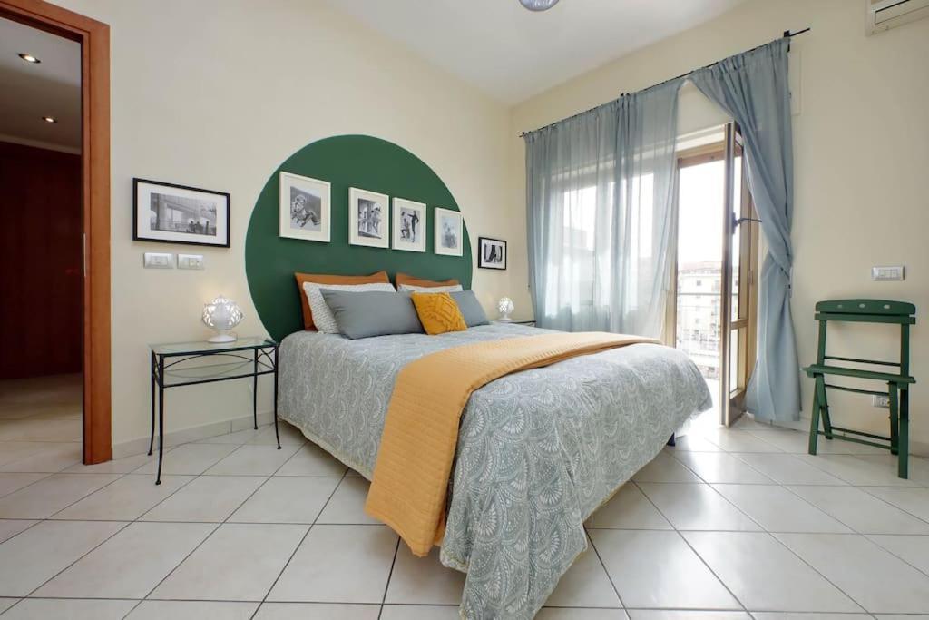 Leilighet Relax With 2 Balconies - 2 Bedroom Flat, 3rd Floor With Lift, High Comfort, Quite, A Walk From Urban Train Station Gemelli And Metro A Stops Battistini & Cornelia Connecting To Center In 20 Minutes, 2 Steps From Bus Stop, Cycle Path, Groceries