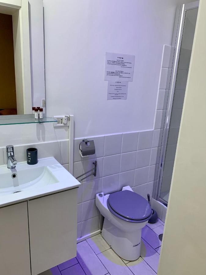 Appartamento Chroma Farinone 28 Roma