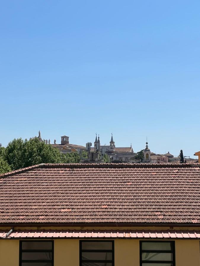Domus Art Merulana Leilighet *