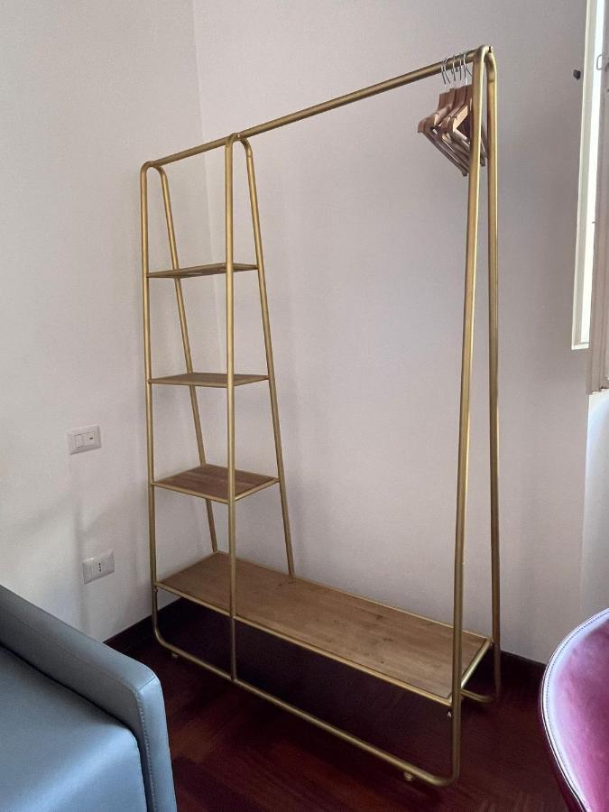 Luciano Monti Apartamento Roma