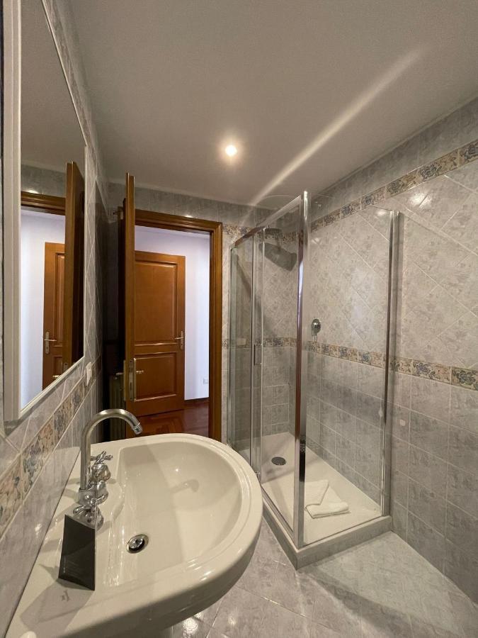 Luciano Monti Apartamento *