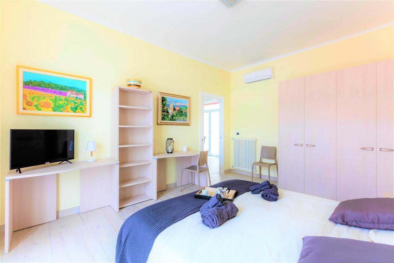 Hostly - Art & Color Midtown - 3br 2ba * Roma