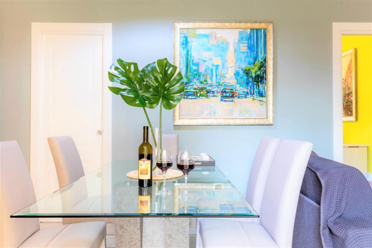 Hostly - Art & Color Midtown - 3br 2ba Roma
