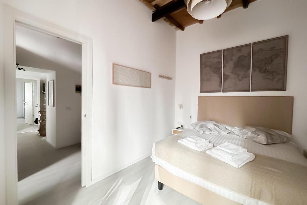 White Ostilia Leilighet Roma