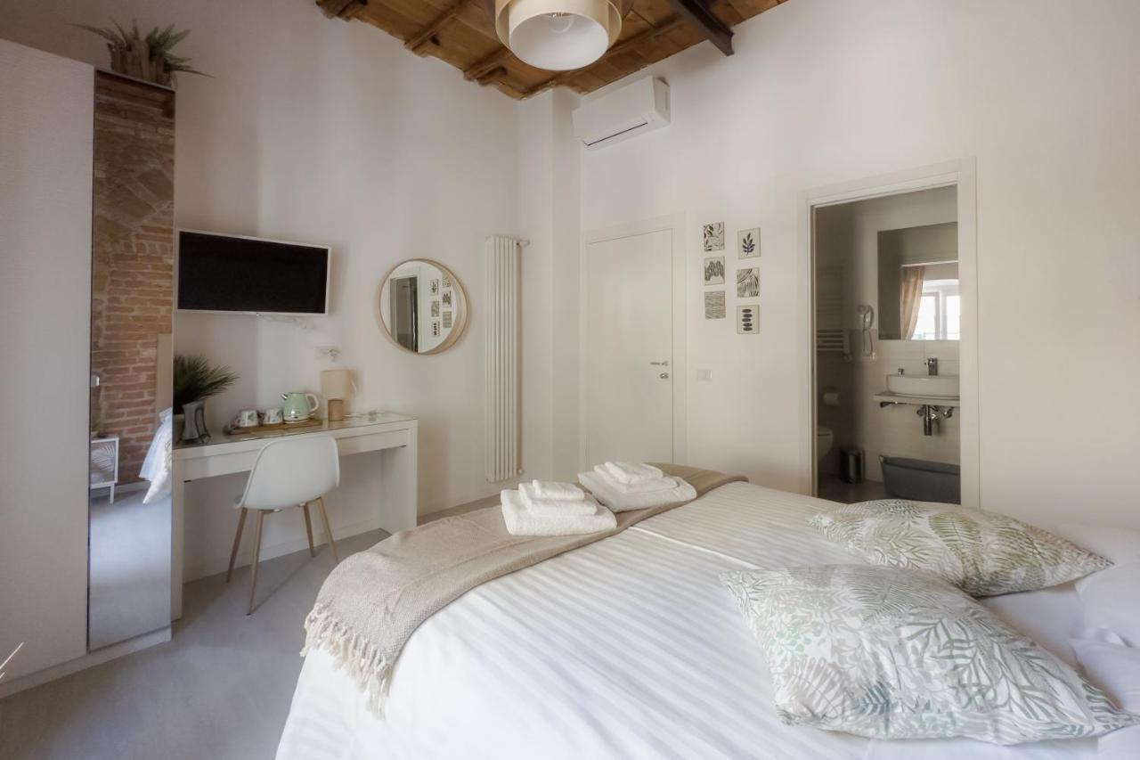White Ostilia Gasthof