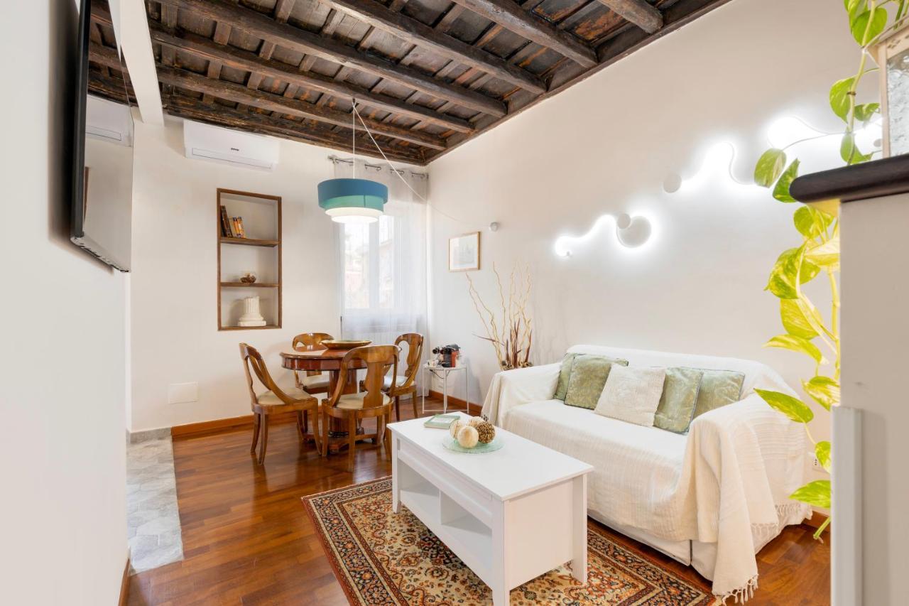 Trastevere House With Balcony,quiet New