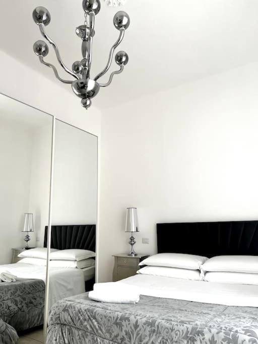 Virginia - Stazione Termini Apartamento Roma