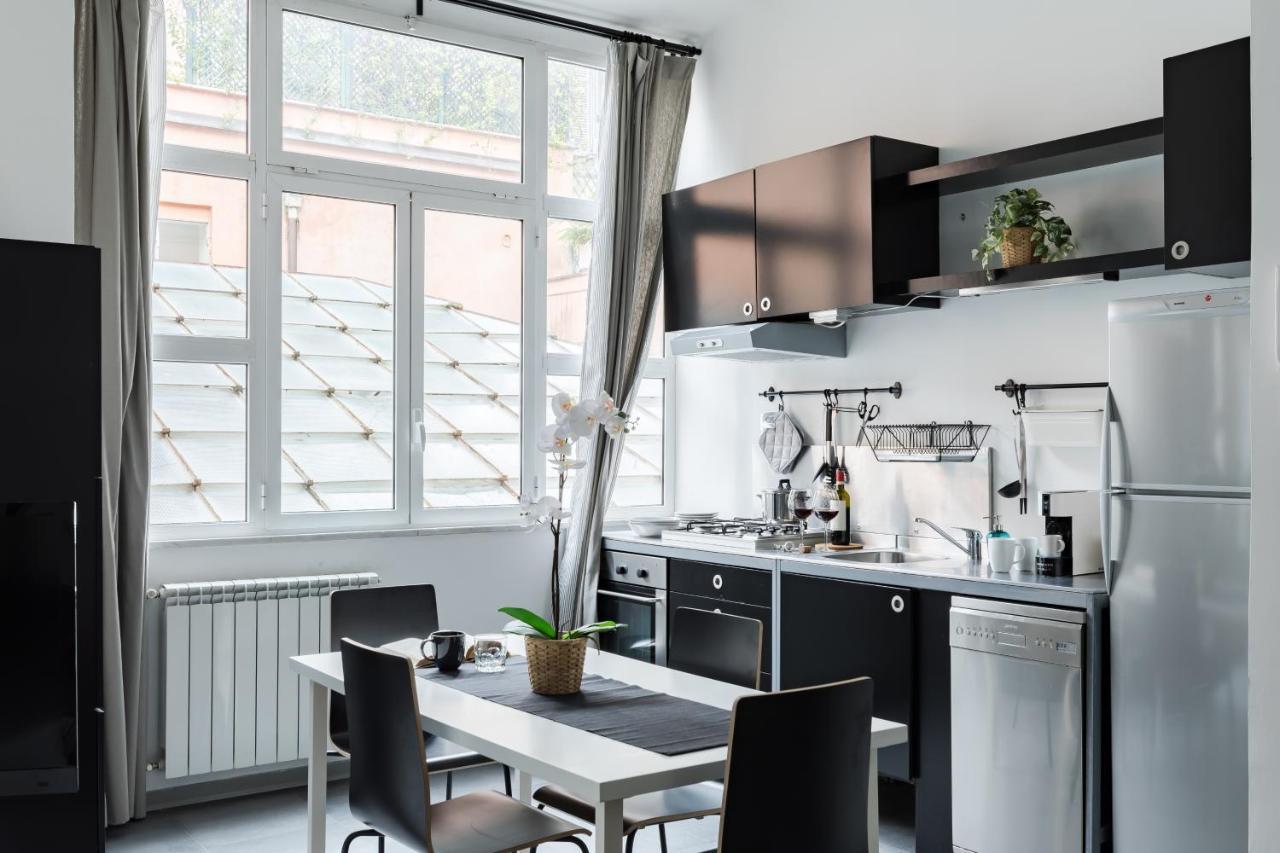 Trevi Modern Loft Apartment *