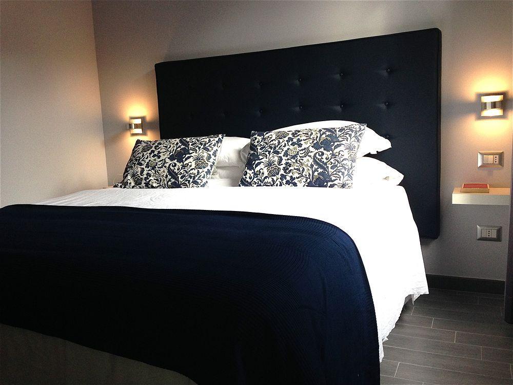 77 Bed & Breakfast Roma