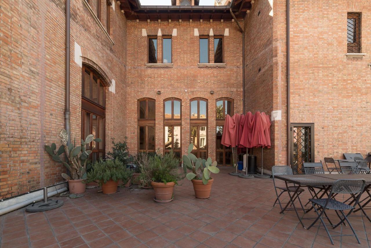 Roomy&cozy With Shared Terrace Roma