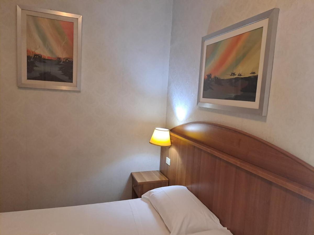 Star Gjestgiverier Roma