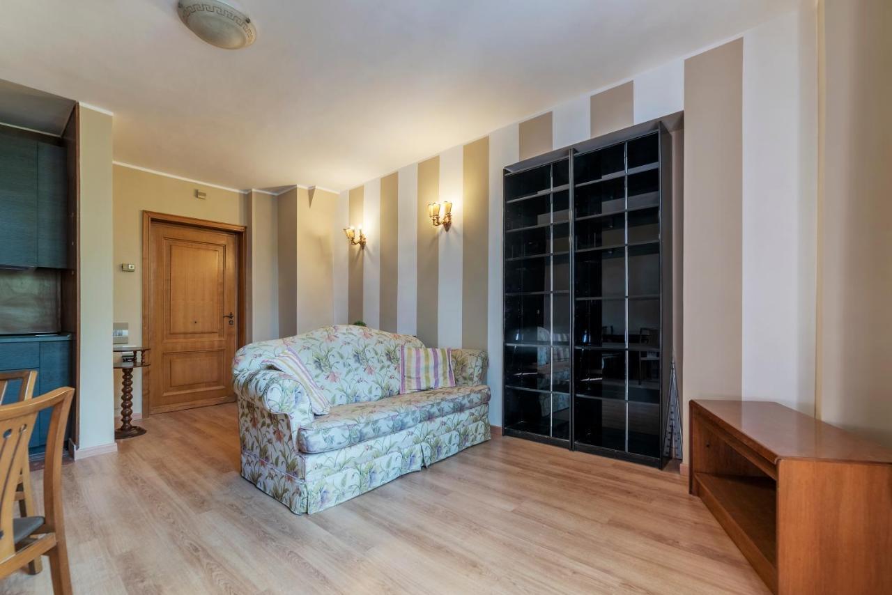 Appartamento Roomy&cozy With Shared Terrace