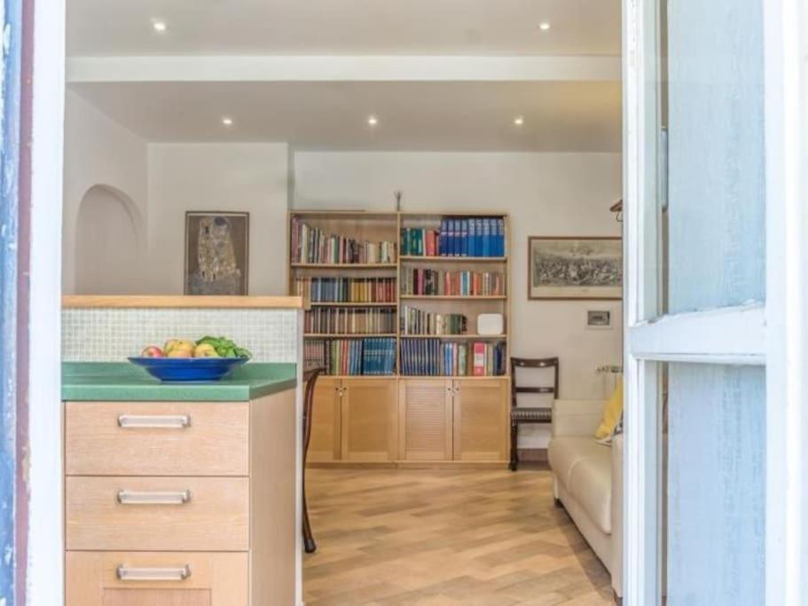 Ottimo Per Policlinico Gemelli, Non Lontano Da San Pietro Apartamento *