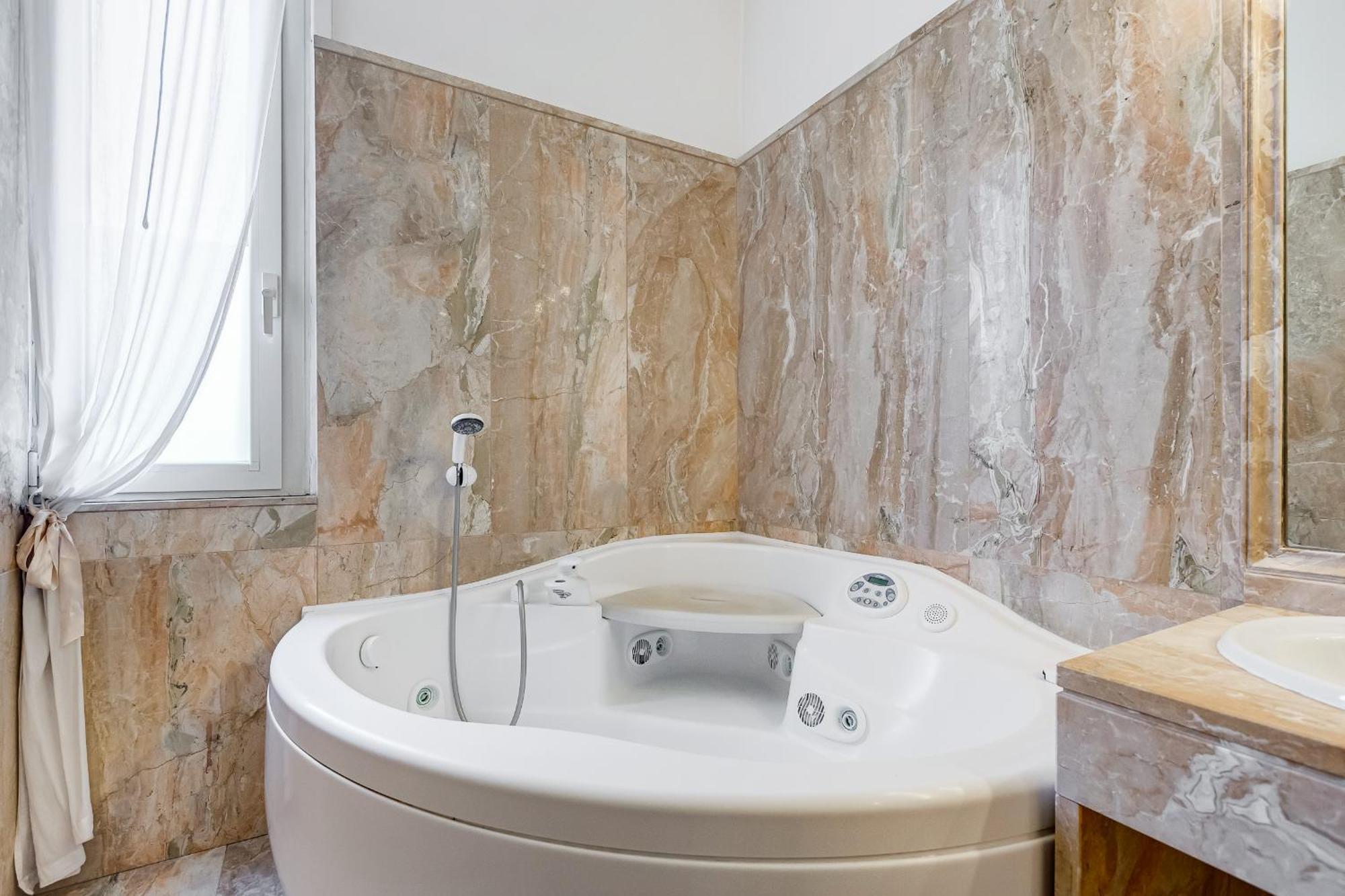San Pietro 3 E Bagno In Camera Roma