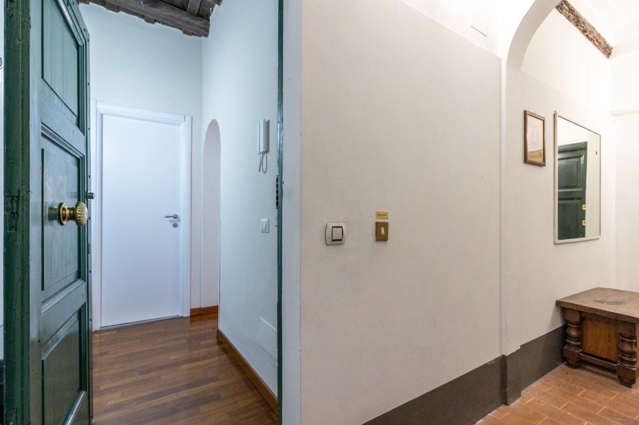 Trastevere House With Balcony,quiet New