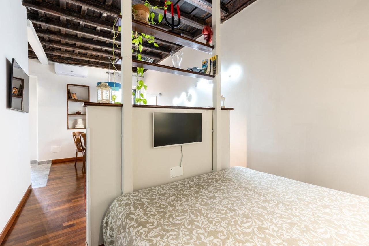Trastevere House With Balcony,quiet New Apartamento