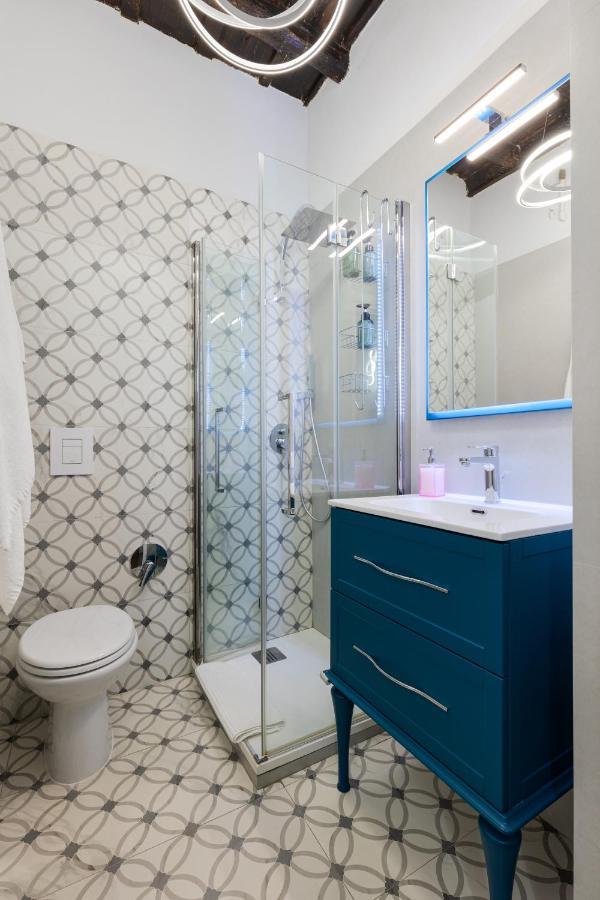 Trastevere House With Balcony,quiet New Apartamento