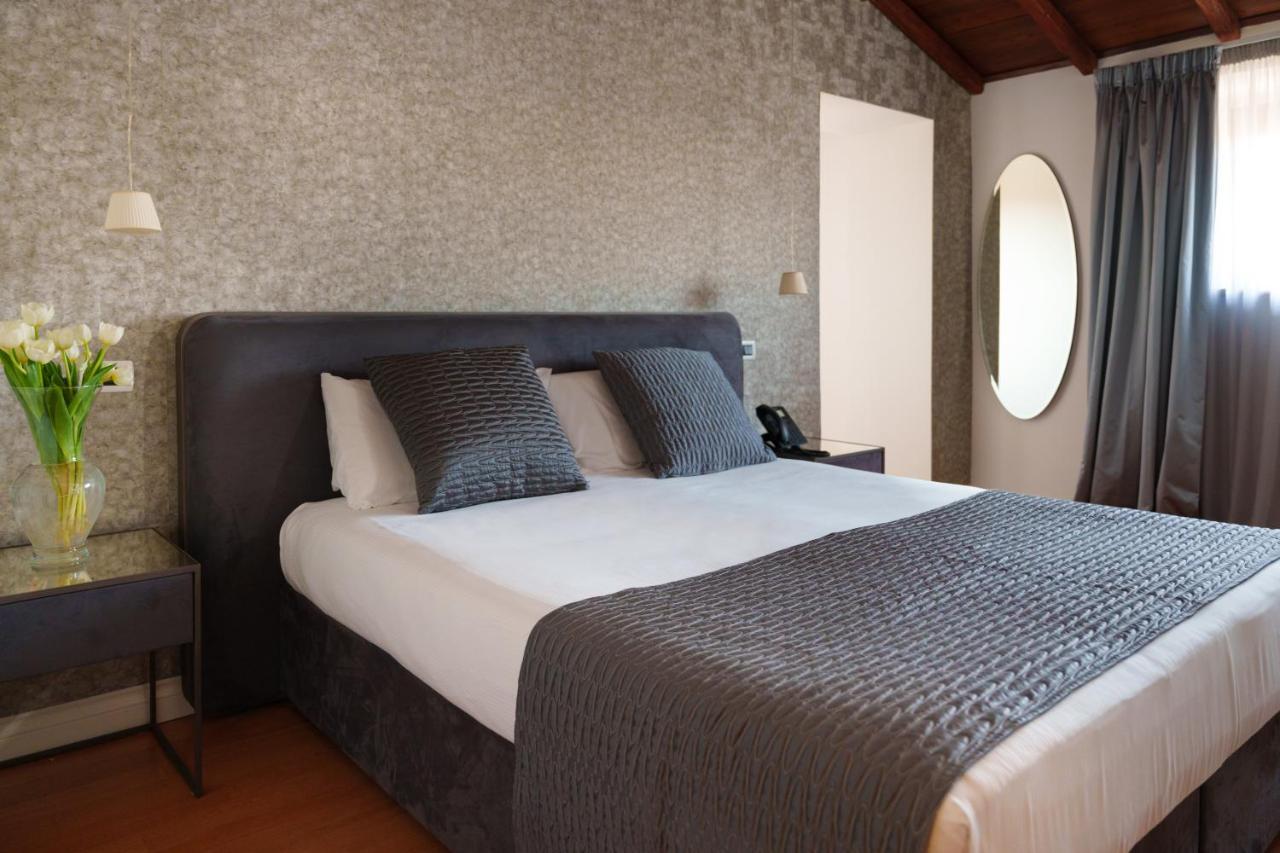 Hotell The Place 217
