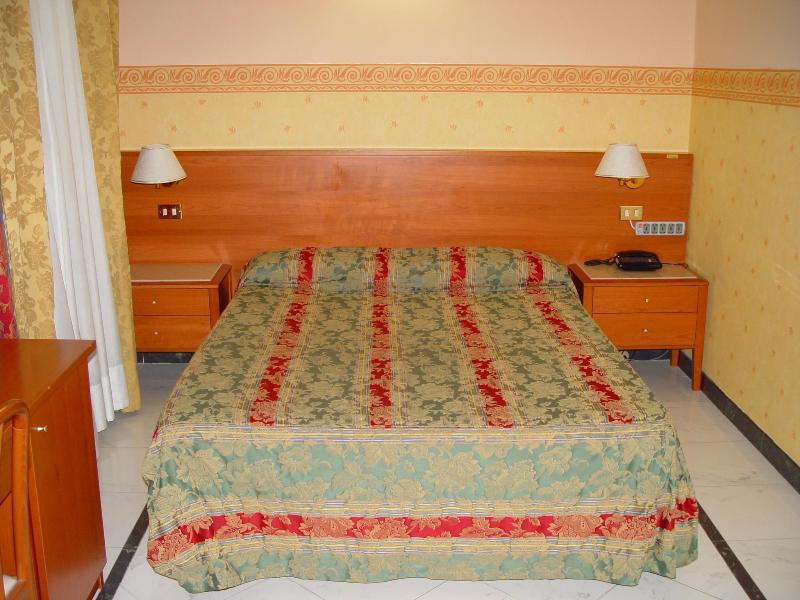 Hotel Repubblica Rome