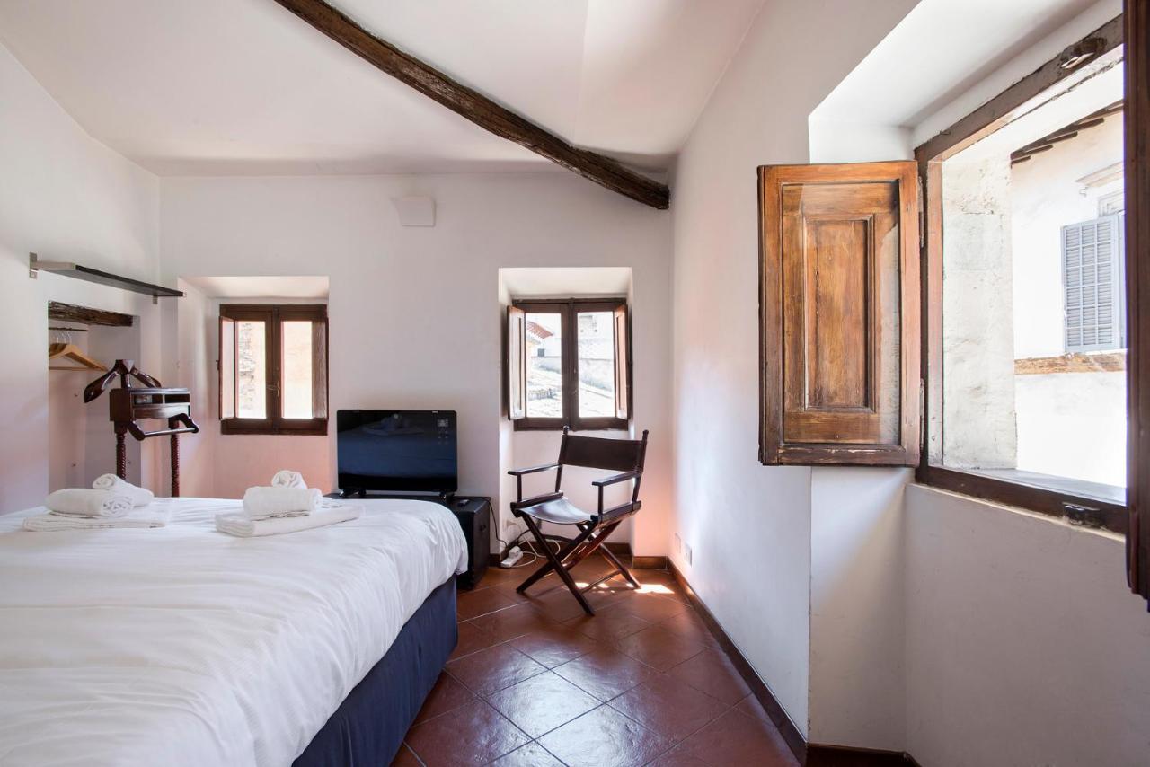 Savelli Attic Leilighet Roma