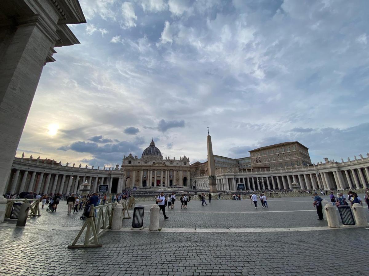La Petite Sissi Vaticano Roma