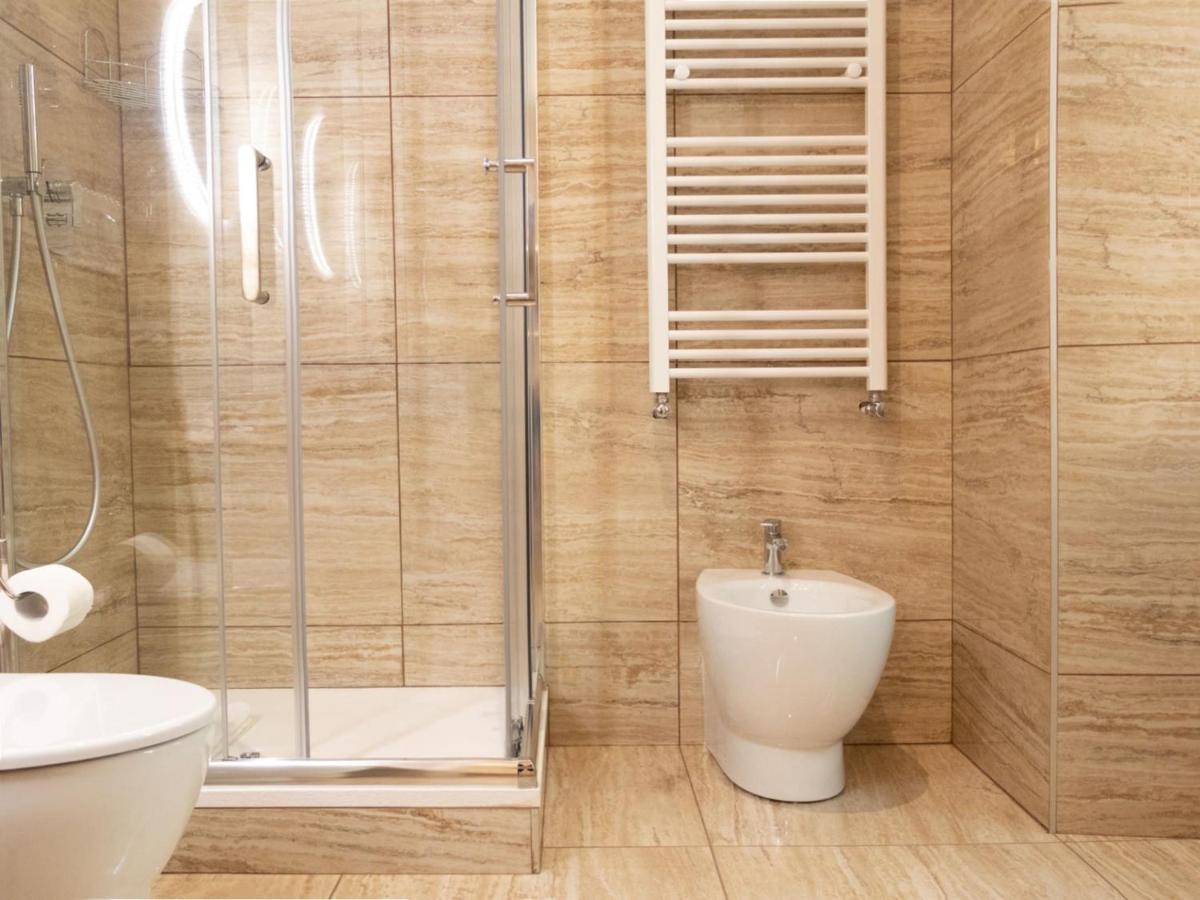 Apartment The Rent - Elegant Five-bedrooms Near Colosseo