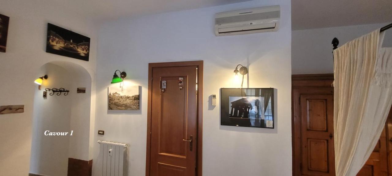 Cavour 1&2 Appartamento Roma