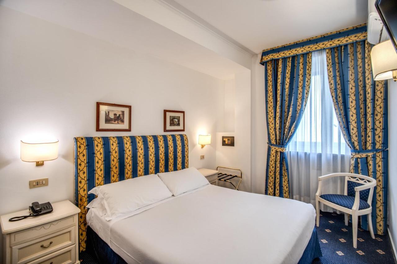 Hotell Napoleon