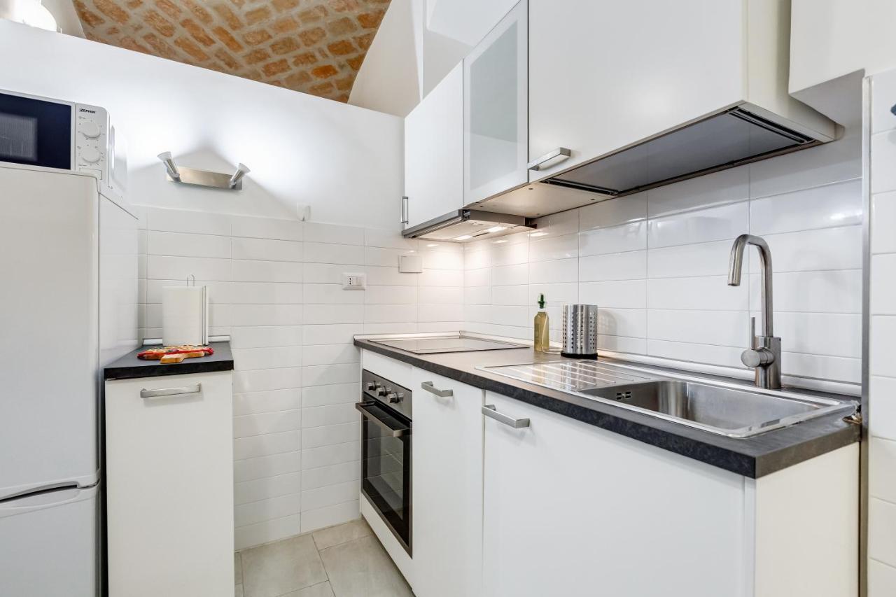 Cosy Apartment- Colosseum- Termini Railway Apartamento *