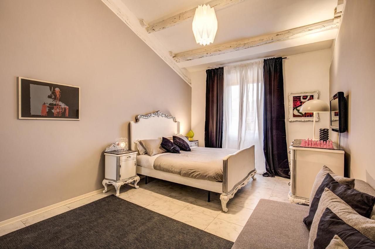 The Great Pop Apartamento
