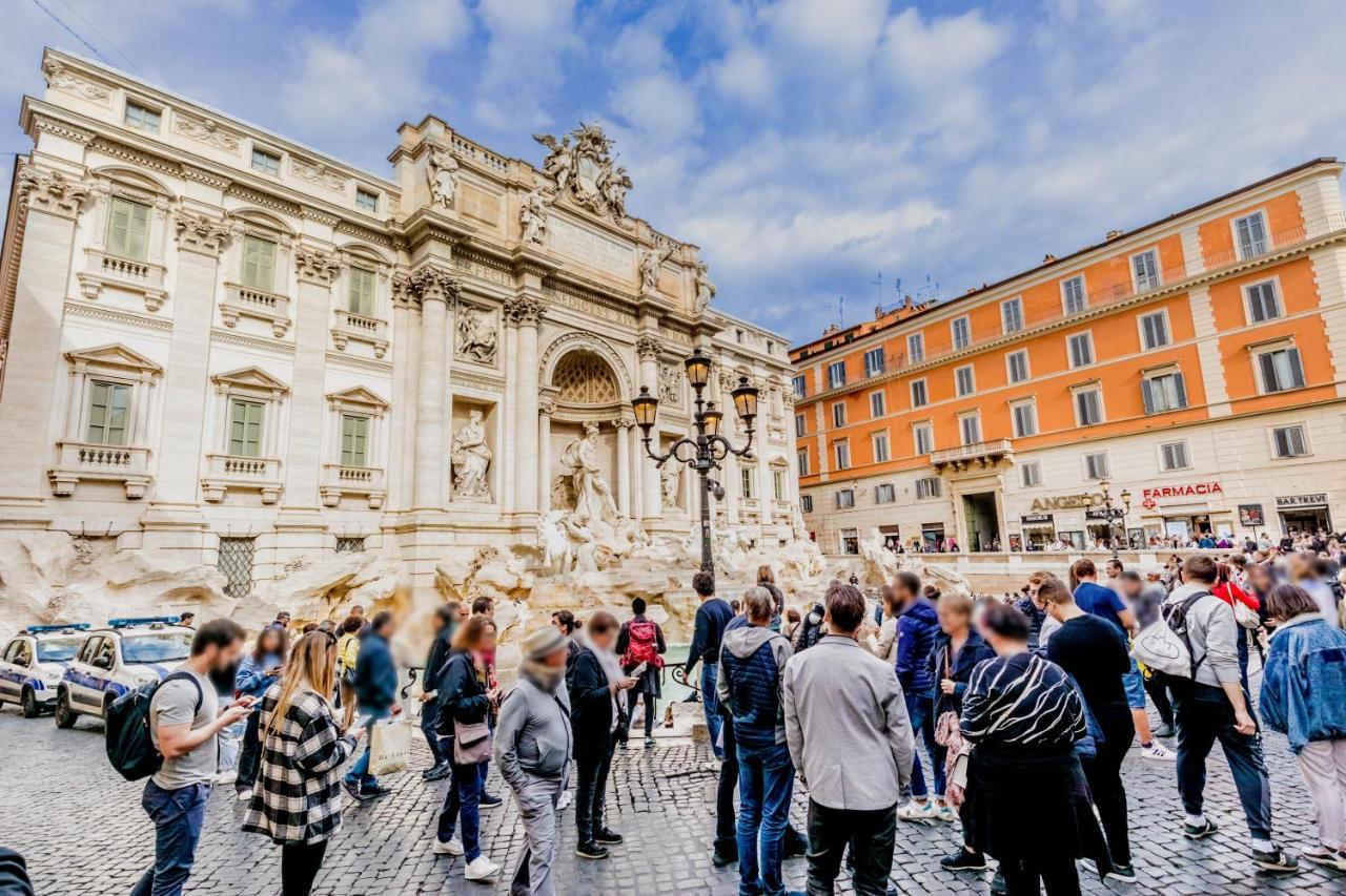Trevi Fountain Garden Apartment *