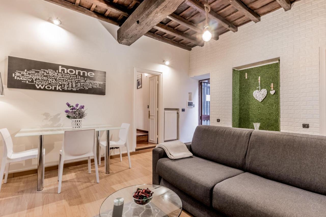 Apartment Trevi Fountain Garden