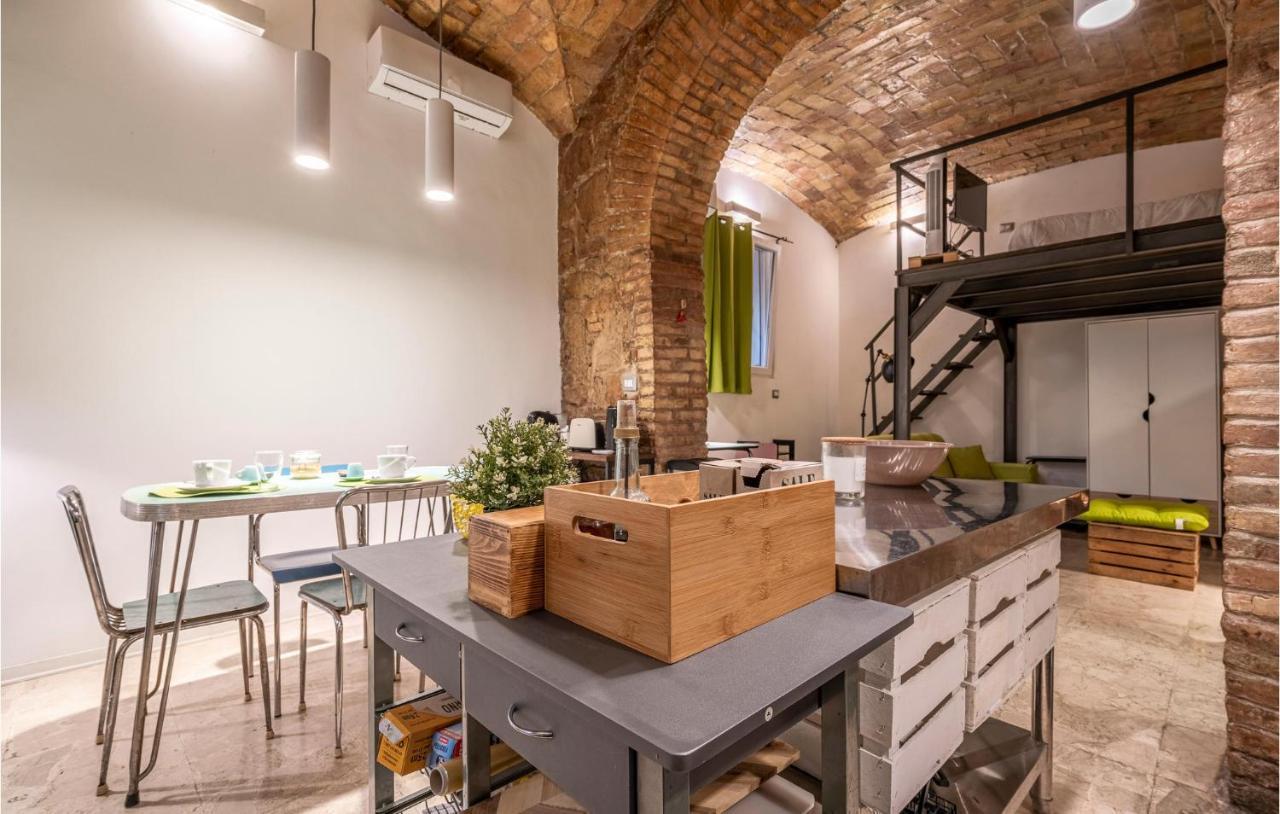 Leilighet Amazing In With Kitchenette