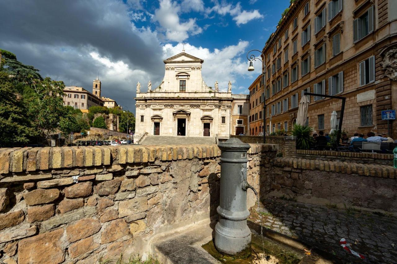 Leilighet Colosseo-fori Imperiali Storico *