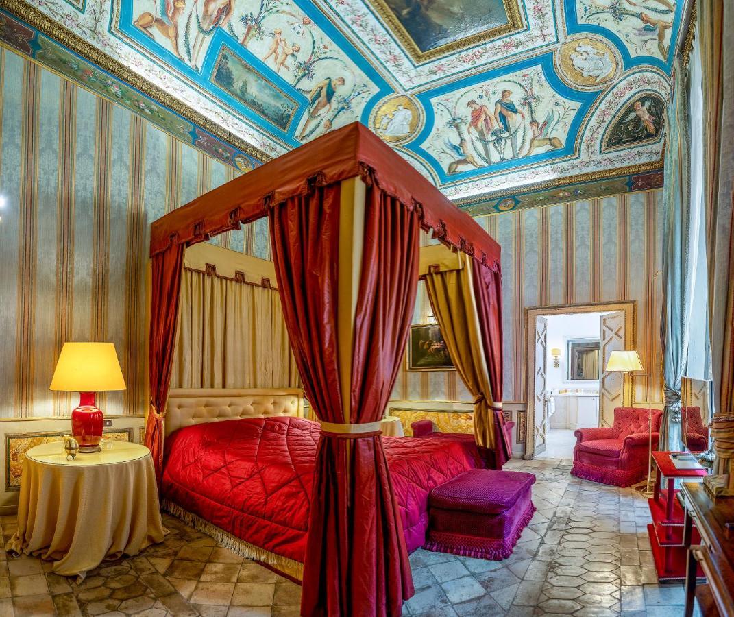 Acomodação com café da manhã  Residenza Ruspoli Bonaparte 4*