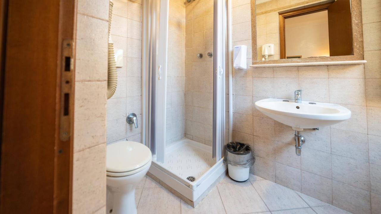 Center 1 Hotel Roma