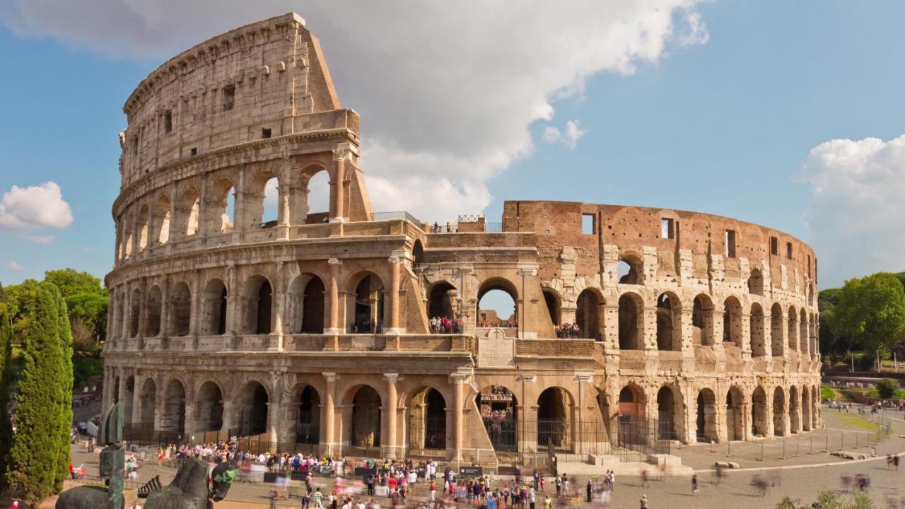 Colosseo-fori Imperiali Storico
