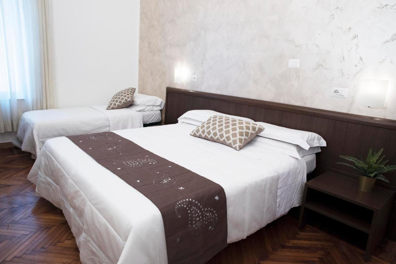 Capri Hotel