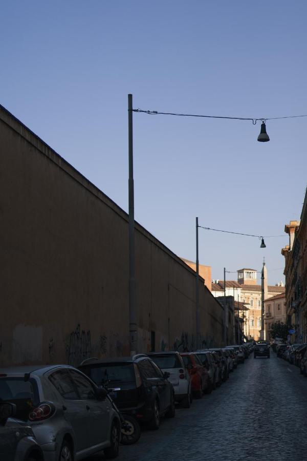 Persia Collection Colosseo * Rom