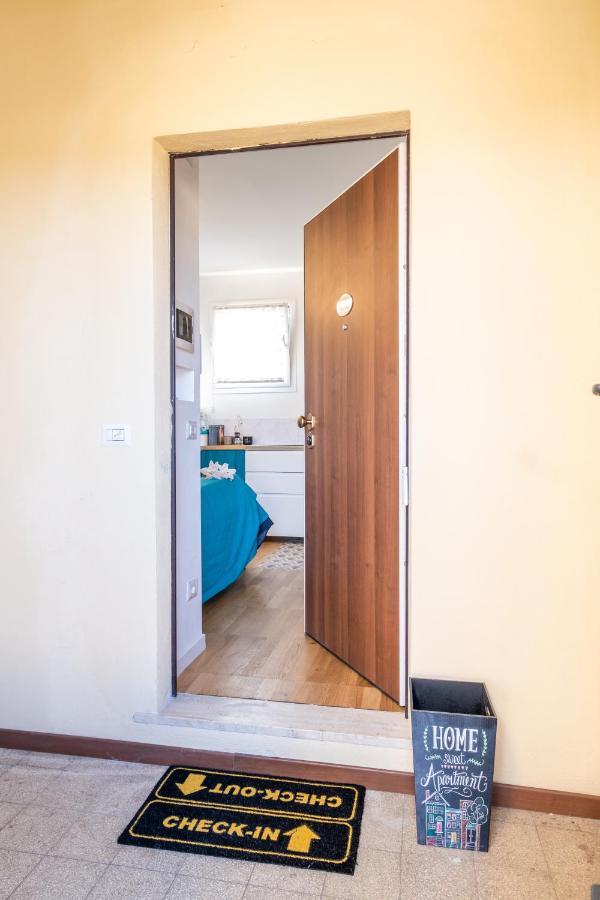 Romantic Tiny House Aventino Leilighet