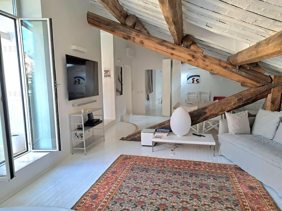 Сasa de vacaciones Pantheon White Penthouse