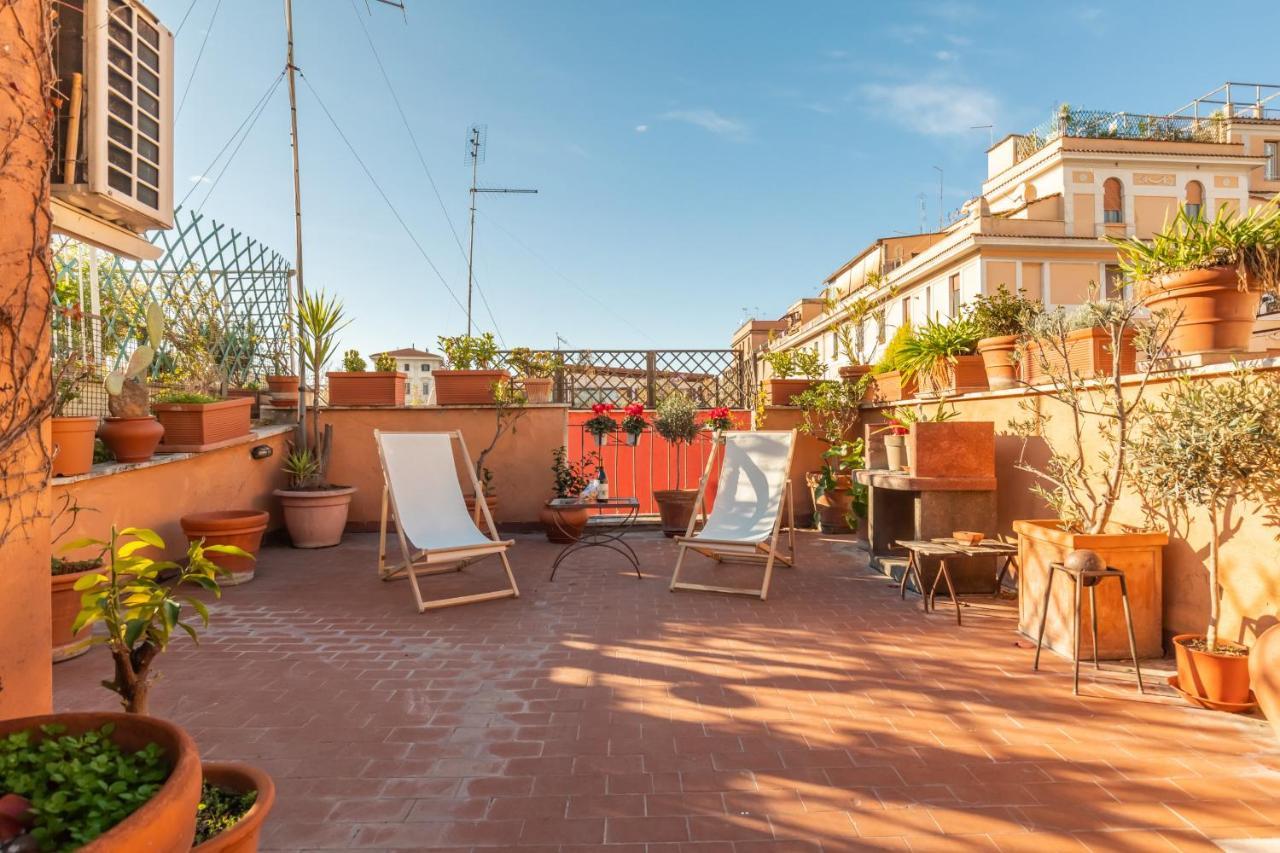 Bright And Comfy Terraced In Trastevere * Rome