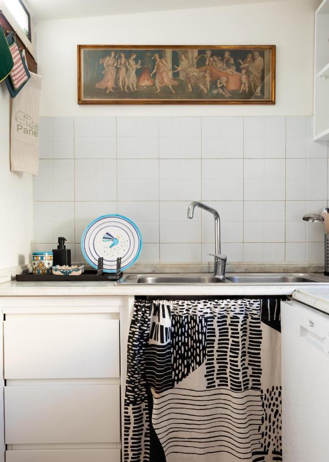 Appartamento Bright And Comfy Terraced In Trastevere