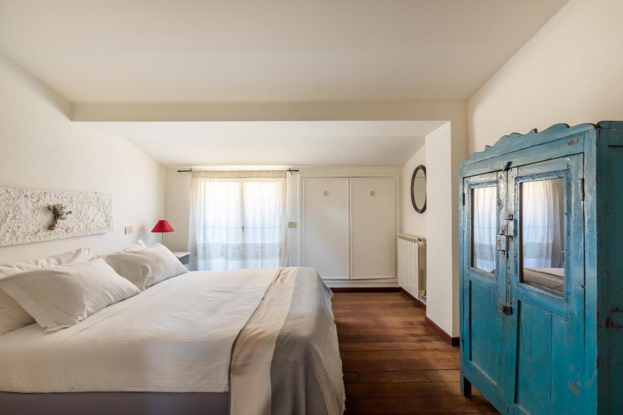 Bright And Comfy Terraced In Trastevere * Roma