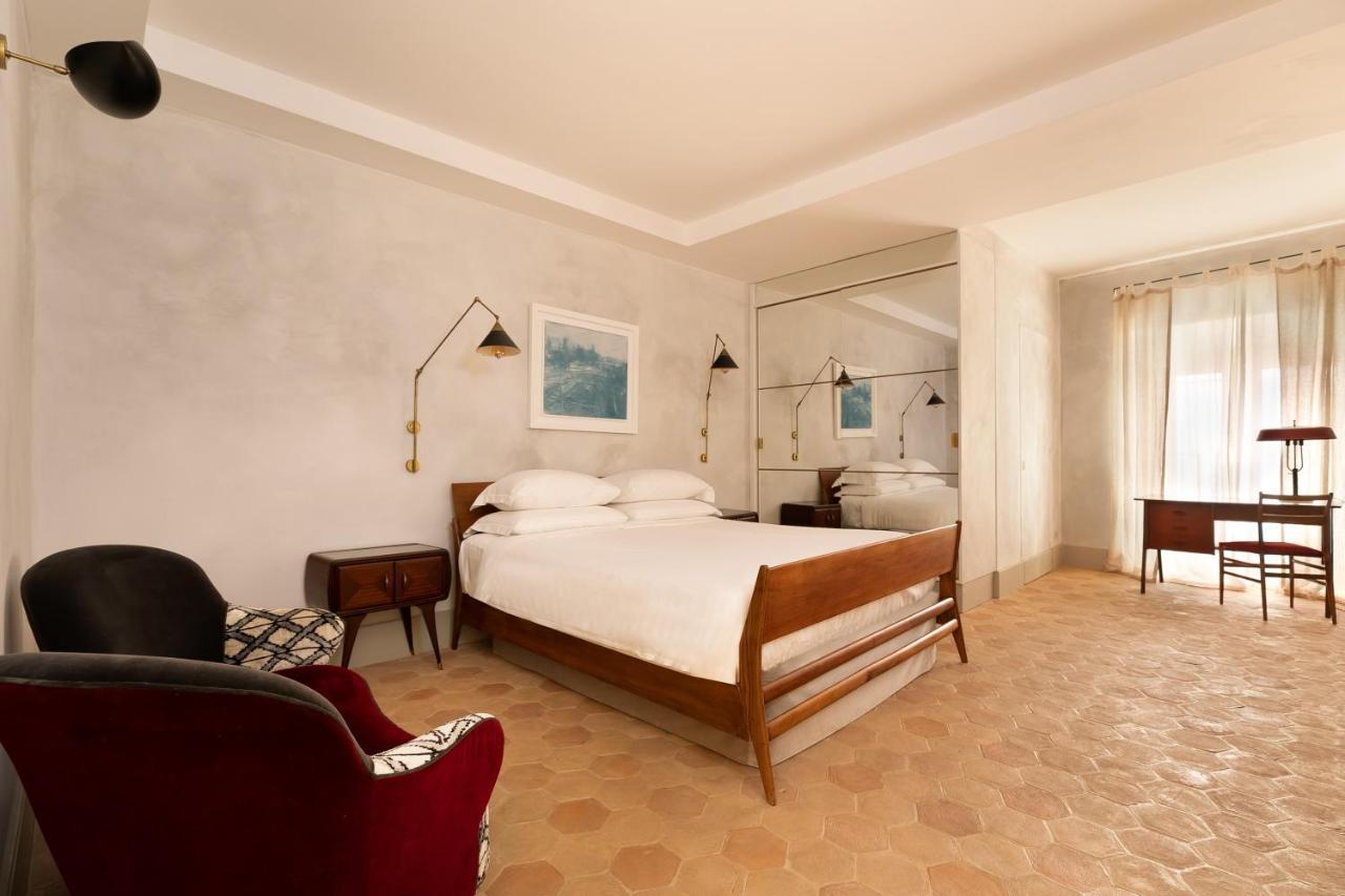Casa Madama, A Burghesius Home * Roma